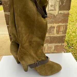 Colin Stuart slouch boot.